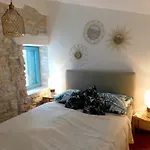 bezauberndes Steinhaus mit Garten in der Altstadt von Rovinj