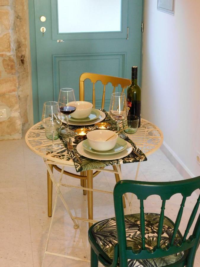 Bezauberndes Steinhaus Mit Garten In Der Altstadt Von Apartment Rovinj